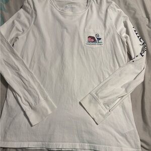 Vineyard Vines White Long Sleeve Tee with Logo soccer girl